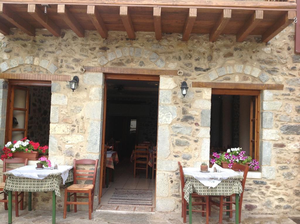 Mystras Inn المظهر الخارجي الصورة