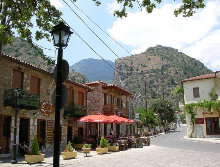 Mystras Inn المظهر الخارجي الصورة